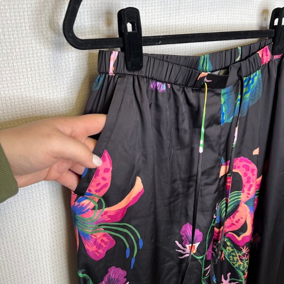 Soma Tropical Bird Orchid Satin Wide Leg Lounge Pajama Pants Black Small - Picture 4 of 7